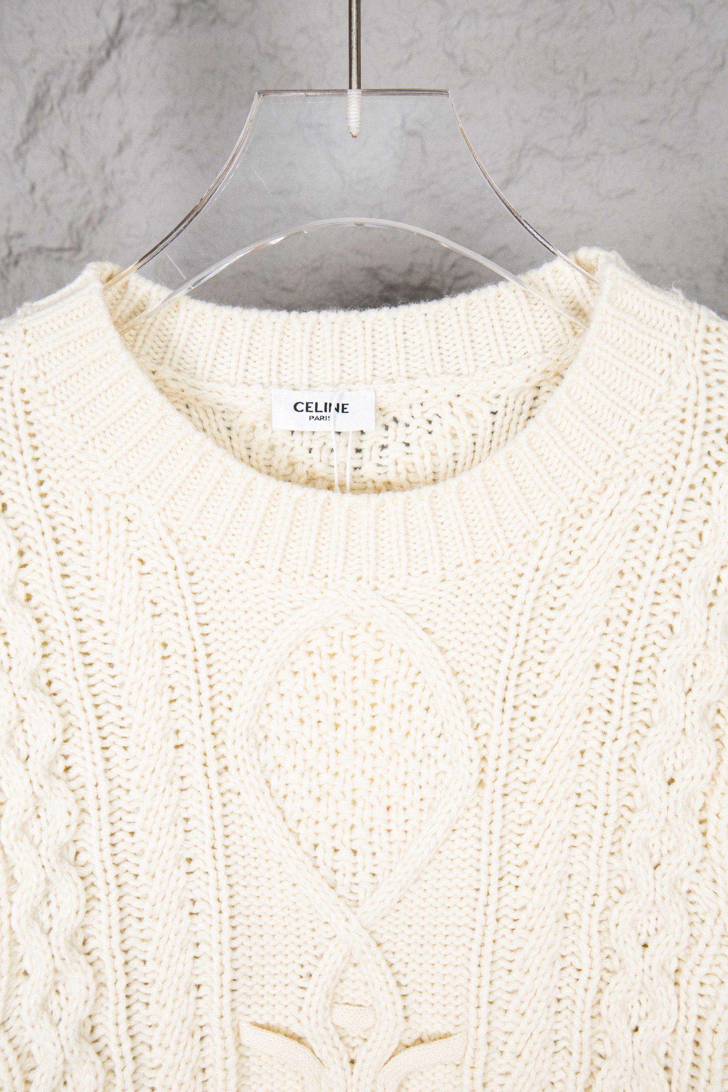 Ceine/赛琳 25ss 麻花员领针织毛衣 米色