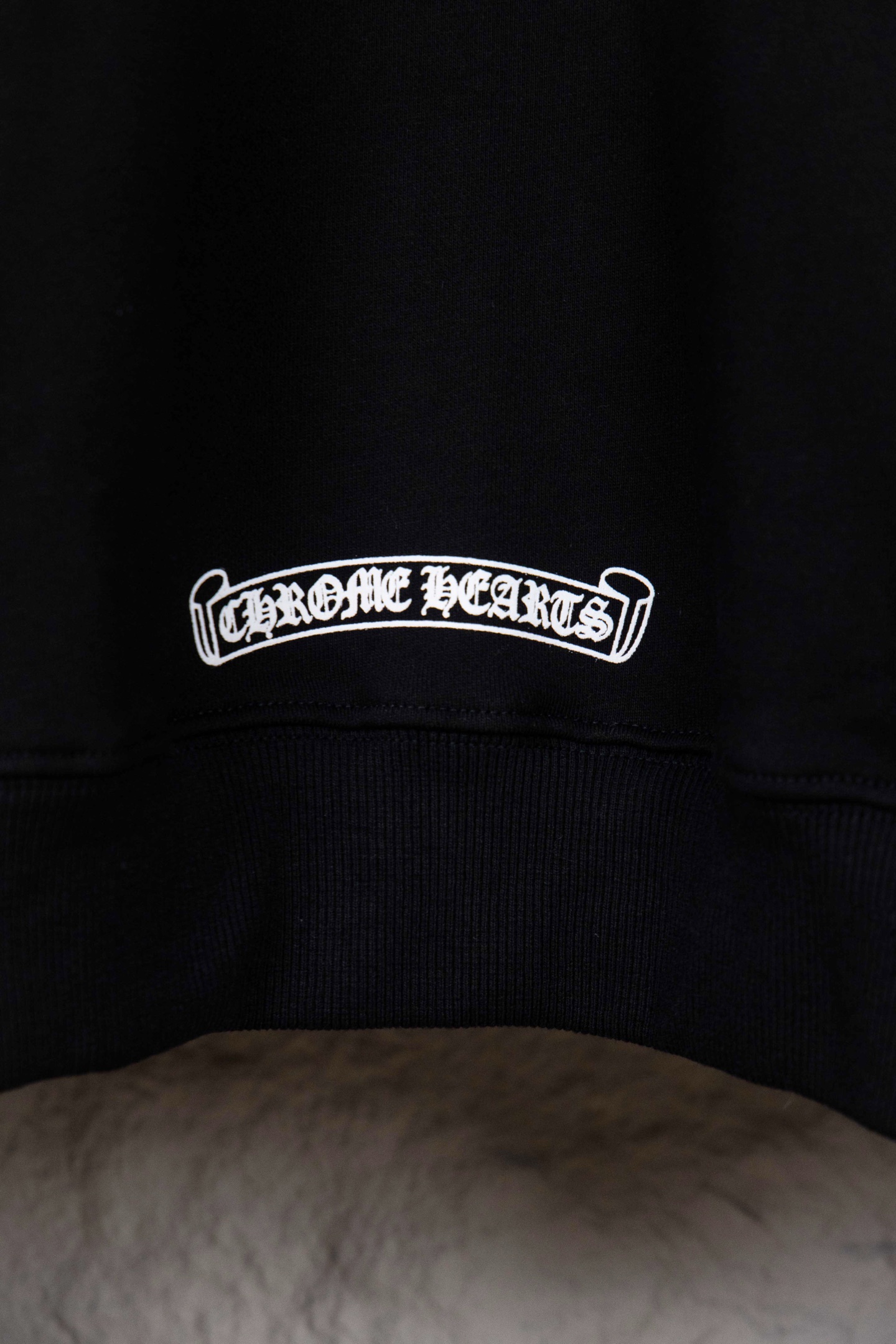 Chrome Hearts/克罗心 25ss 花臂马蹄连帽外套 梵文字母藤花十字马蹄连帽卫衣