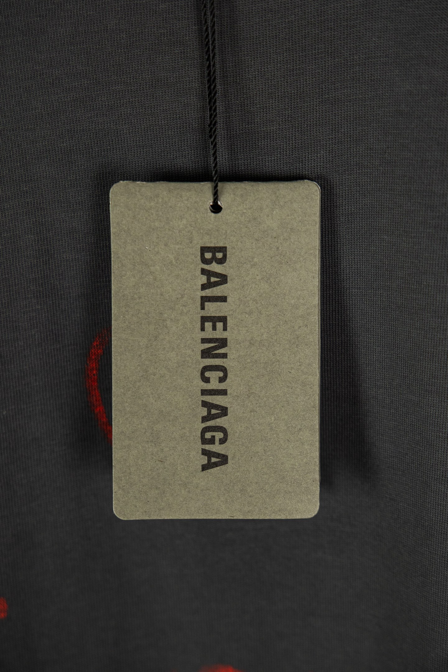 Balenciaga Balenciaga巴黎世家2025 情人节限定T恤，谁穿谁心动