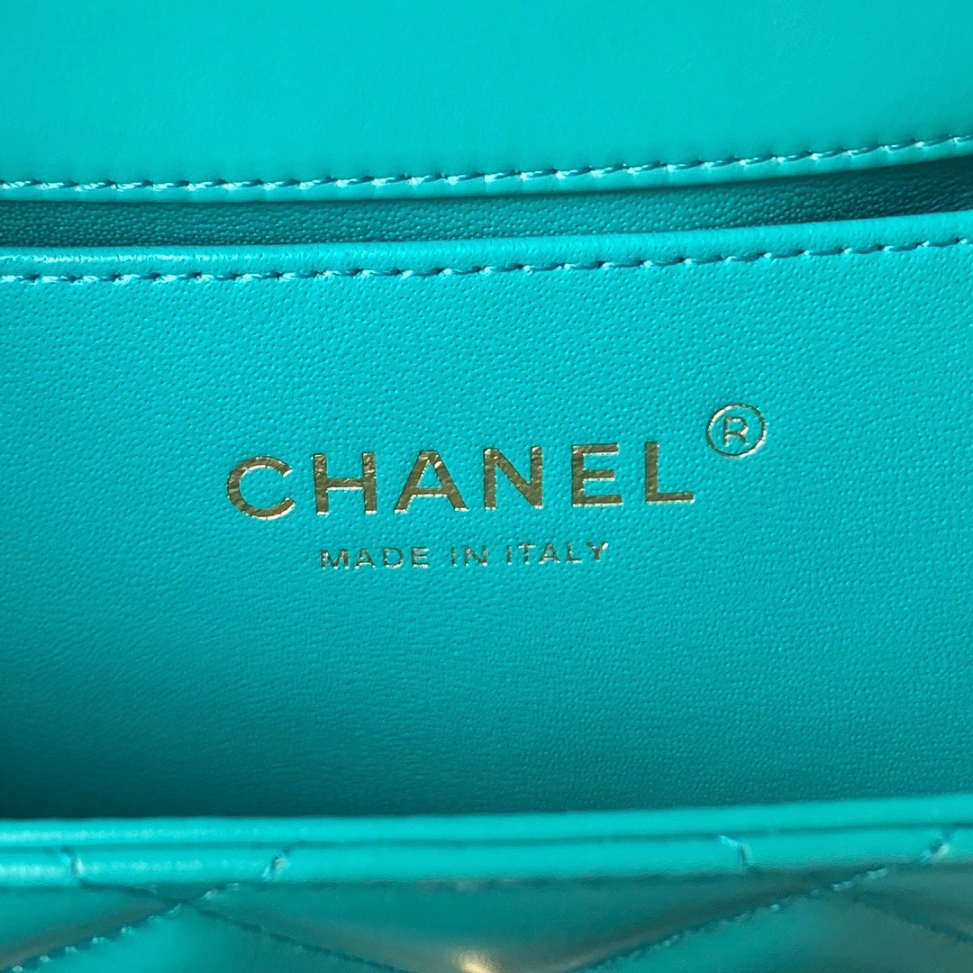 Chane124C双小金球AS2615️专排门队进走去看中了季节款转身可爱的sa通知我最热门的双金球抽绳