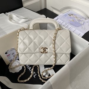 Chanel Classic Flap Bag Crossbody & Shoulder Bags Oil Wax Leather Winter Collection