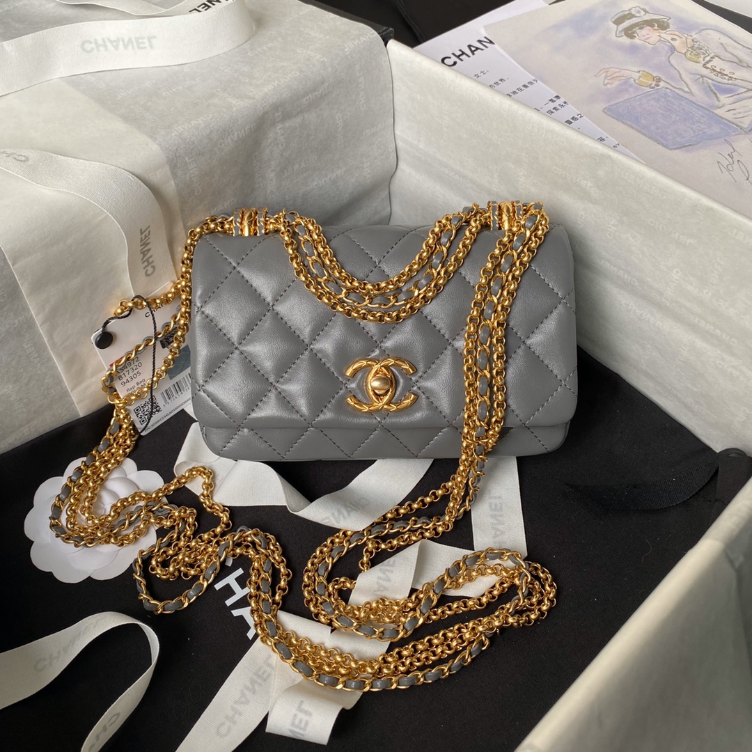 Chanel Classic Flap Bag Crossbody & Shoulder Bags Sheepskin Chains