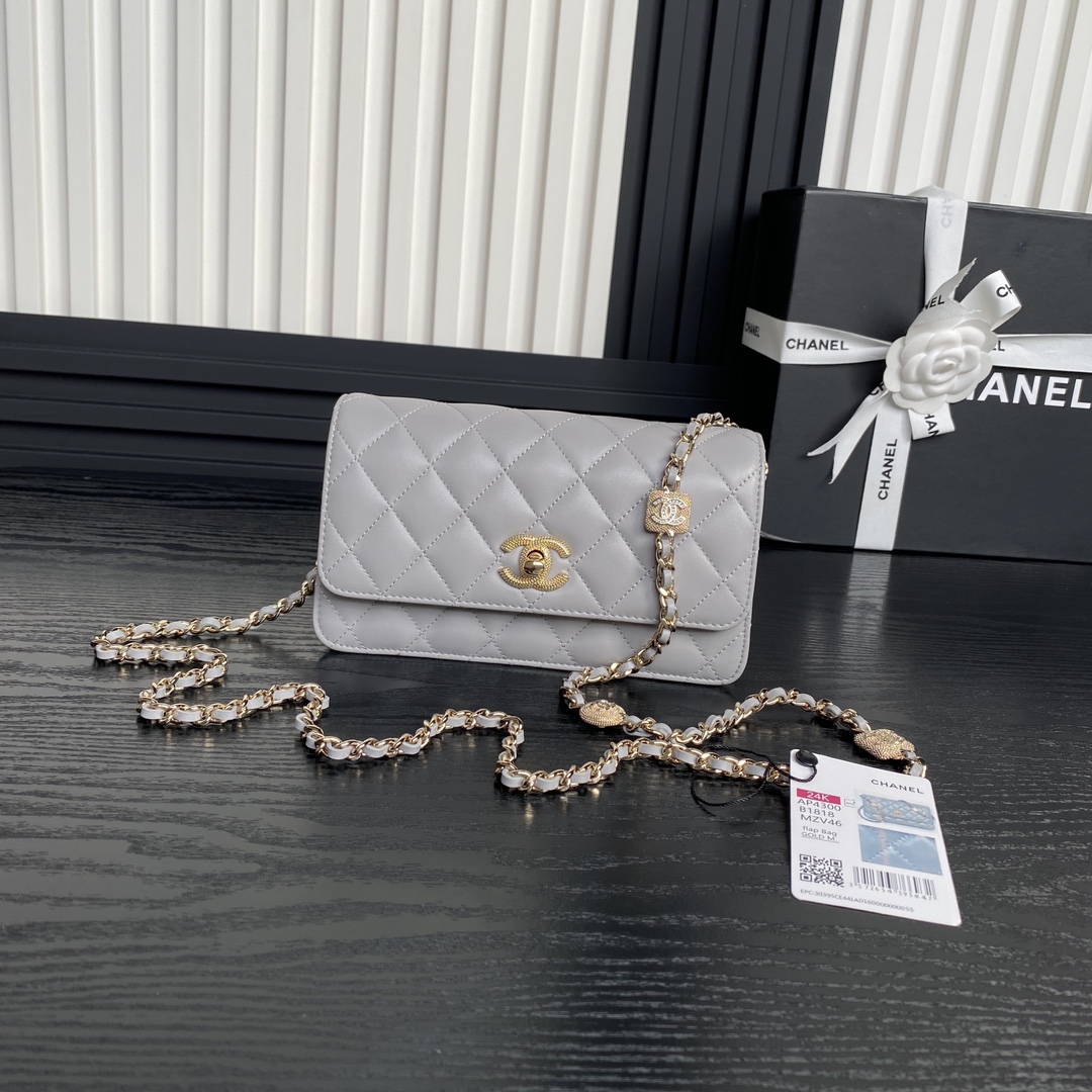 Chanel Crossbody & Shoulder Bags Top Quality Website
 Set With Diamonds Sheepskin Chains