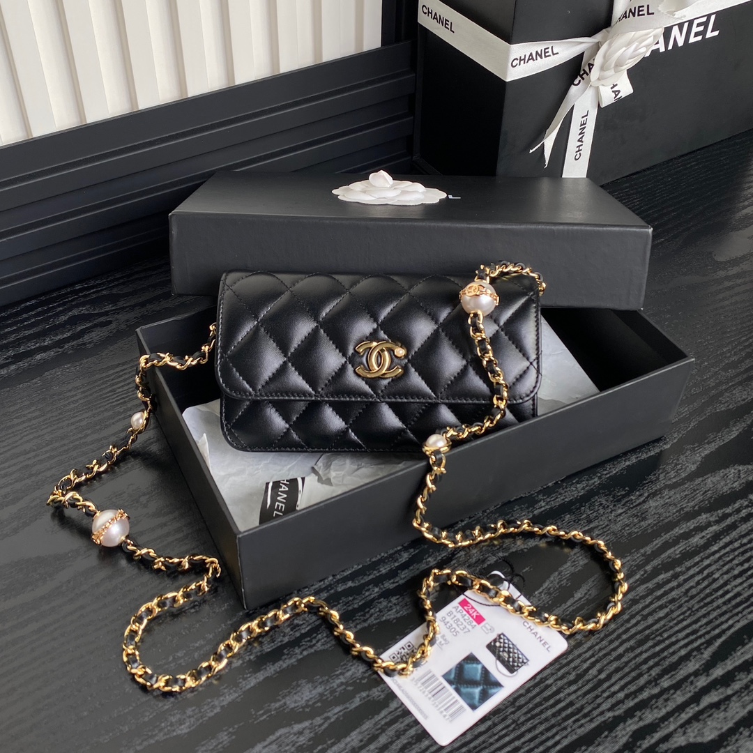 Chanel Crossbody & Shoulder Bags Sheepskin Chains