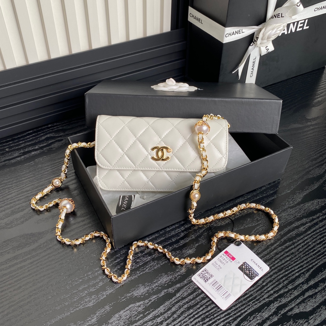 Chanel Crossbody & Shoulder Bags Sheepskin Chains