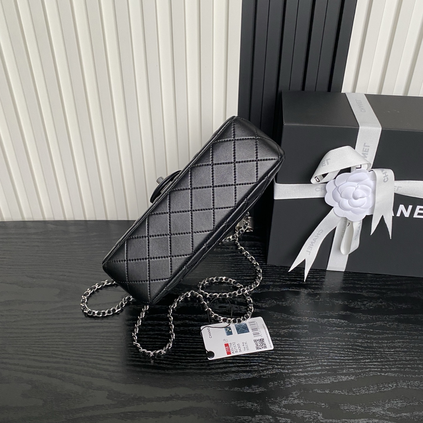 Chanel Style Leather Chain Bag style reference detail image 7 from source 785925