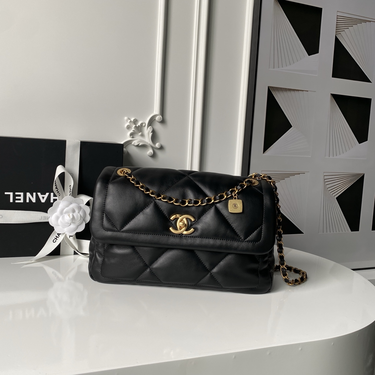 Chanel Style Leather Tote Bag Lookbook Reference image 1