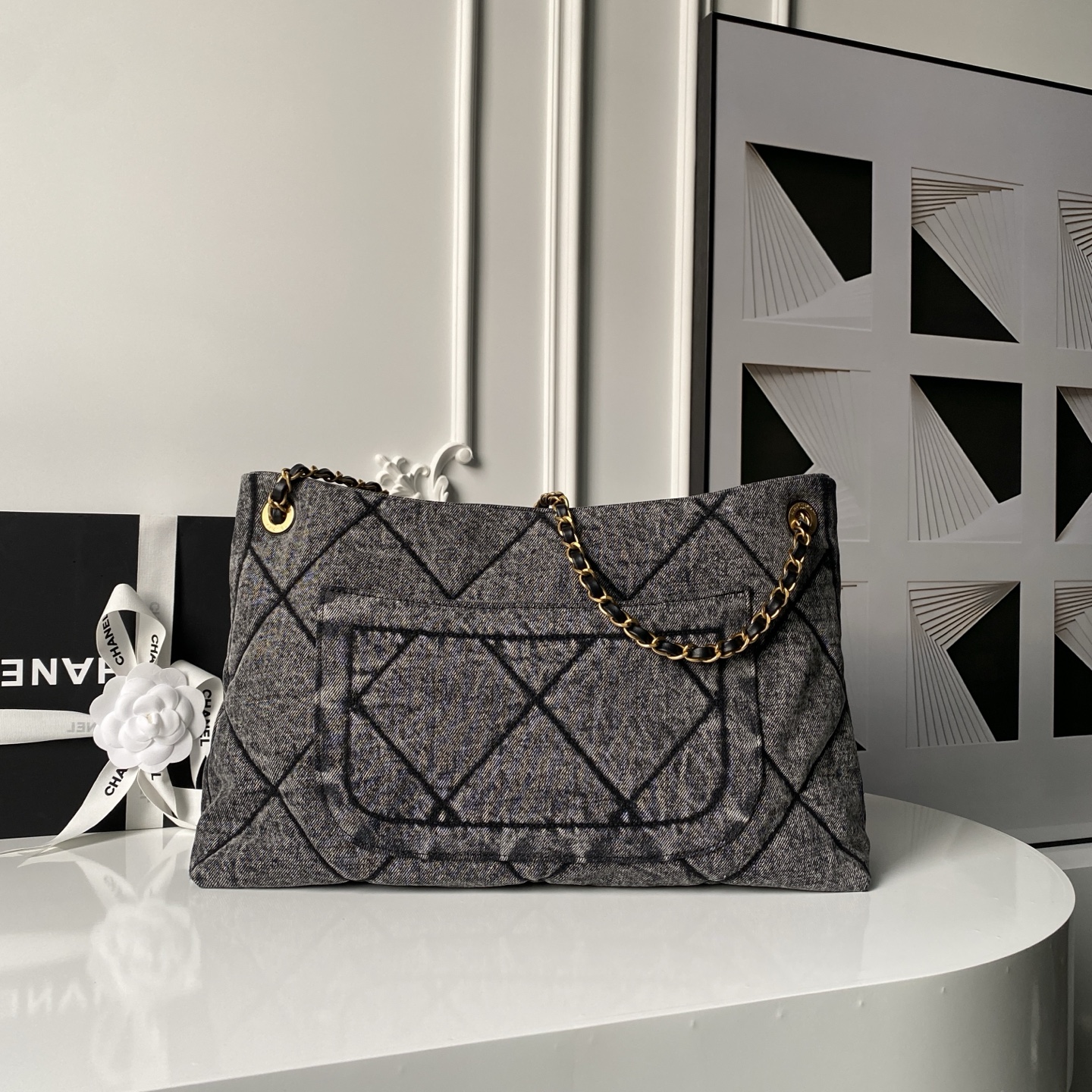 Chanel Style Leather Tote Bag Lookbook Reference image 2