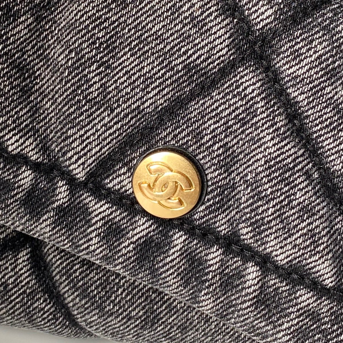 Chanel Style Leather Tote Bag style reference detail image 9 from source 764370