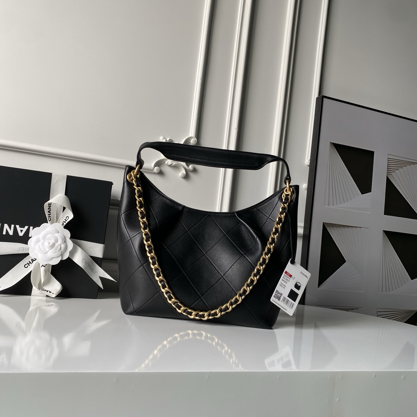 Chanel Style Leather Hobo Bag Lookbook Reference image 2