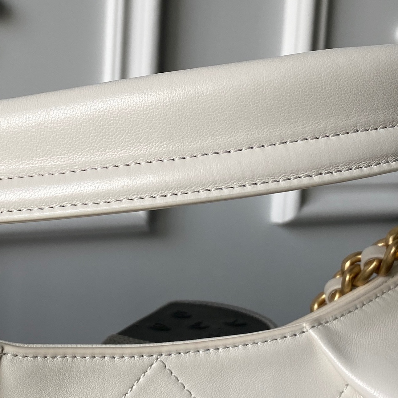 Chanel Style Leather Hobo Bag style reference detail image 4 from source 764375