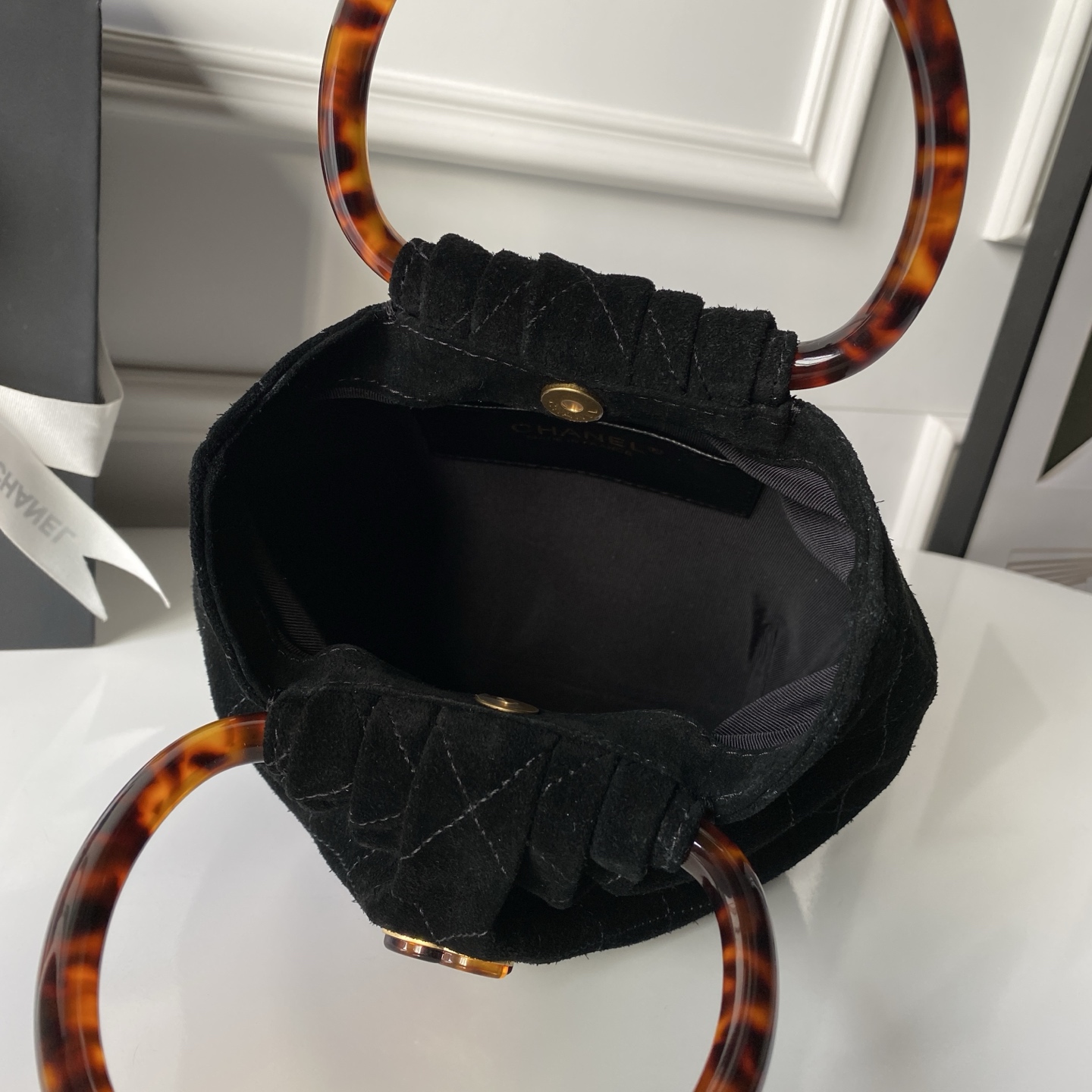 Chanel Style Leather Bag style reference detail image 7 from source 764376