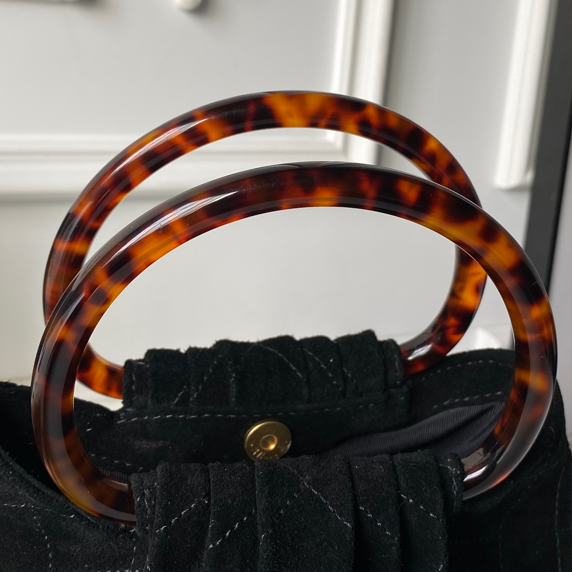 Chanel Style Leather Bag style reference detail image 4 from source 764376