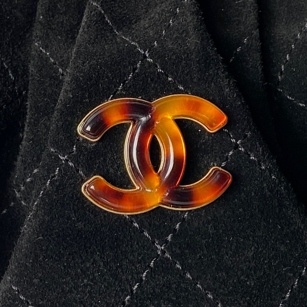 Chanel Style Leather Bag style reference detail image 3 from source 764376