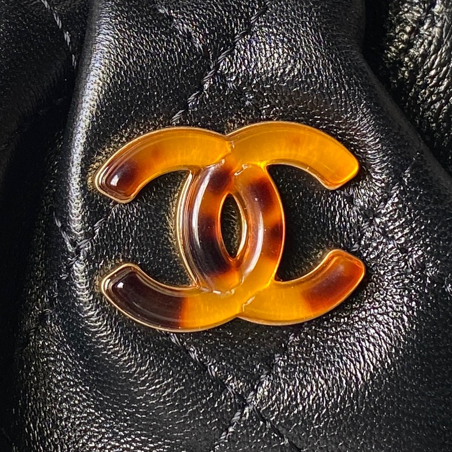 Chanel Style Leather Bag style reference detail image 3 from source 764383