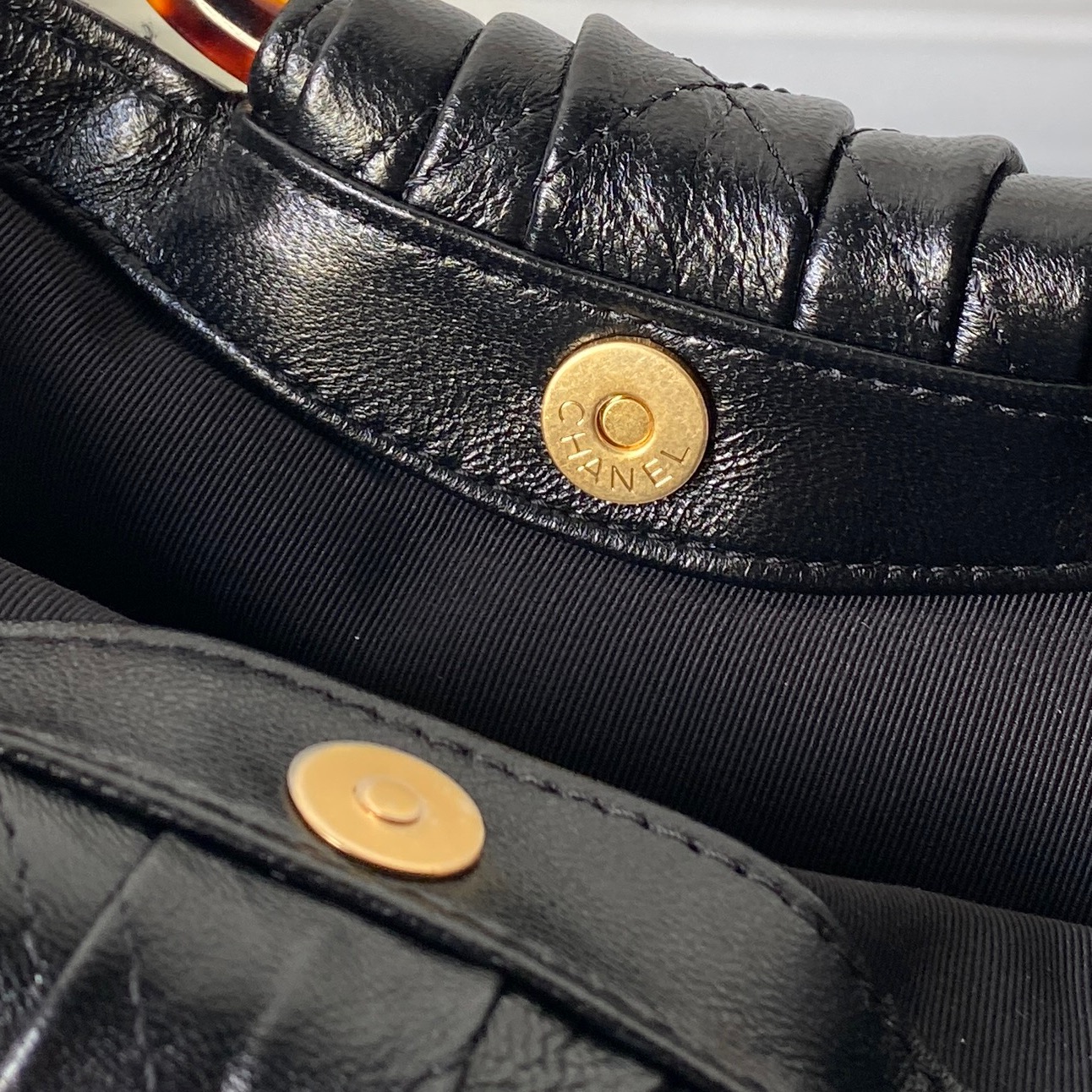 Chanel Style Leather Bag style reference detail image 8 from source 764383