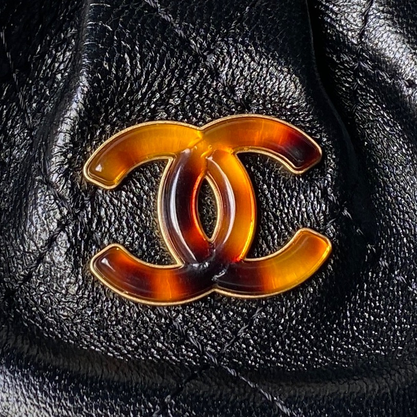 Chanel Style Leather Bag style reference detail image 3 from source 764379