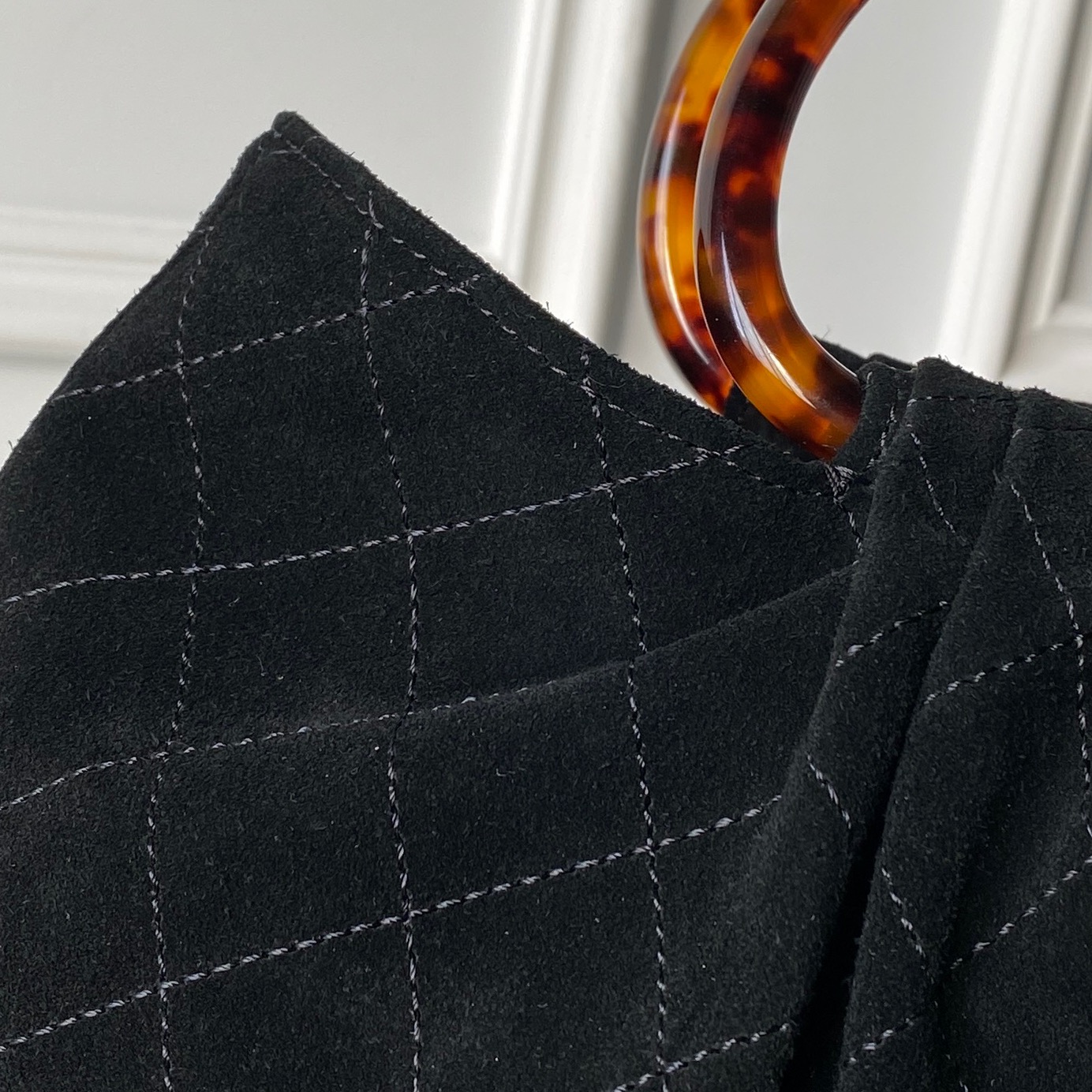 Chanel Style Leather Bag style reference detail image 5 from source 764380