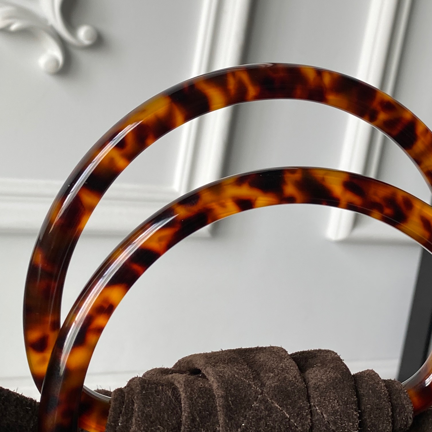 Chanel Style Leather Bag style reference detail image 4 from source 764381