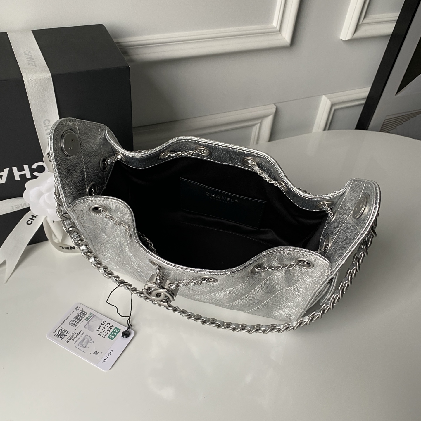 Chanel Style Leather Hobo Bag style reference detail image 8 from source 764346