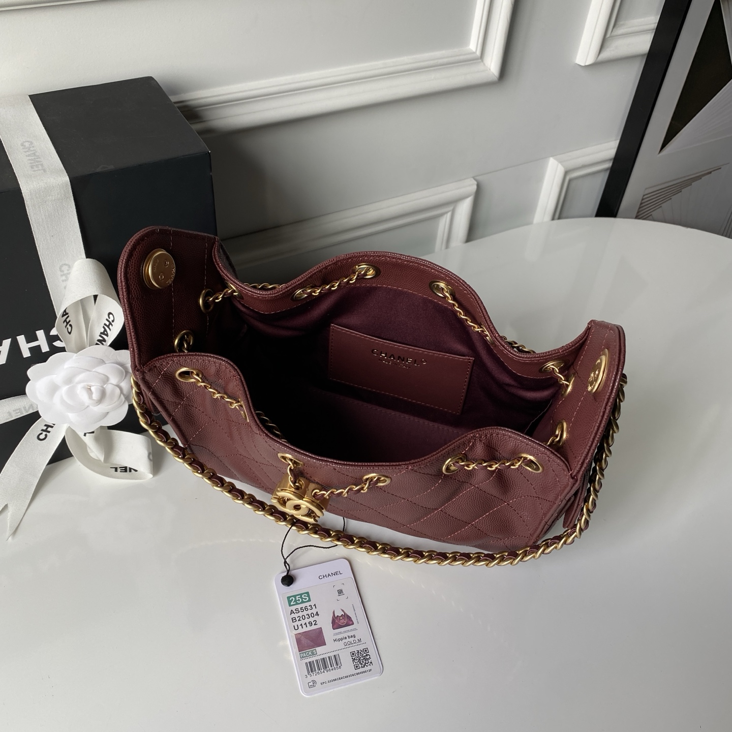 Chanel Style Leather Hobo Bag style reference detail image 8 from source 764345