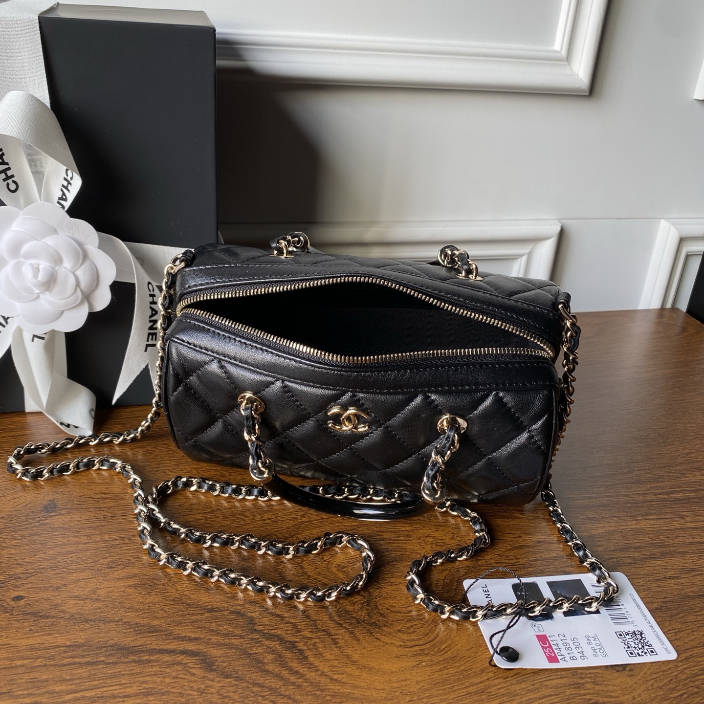 Chanel Style Leather Chain Bag Bags Chain Bag detail image 7 from source 764368