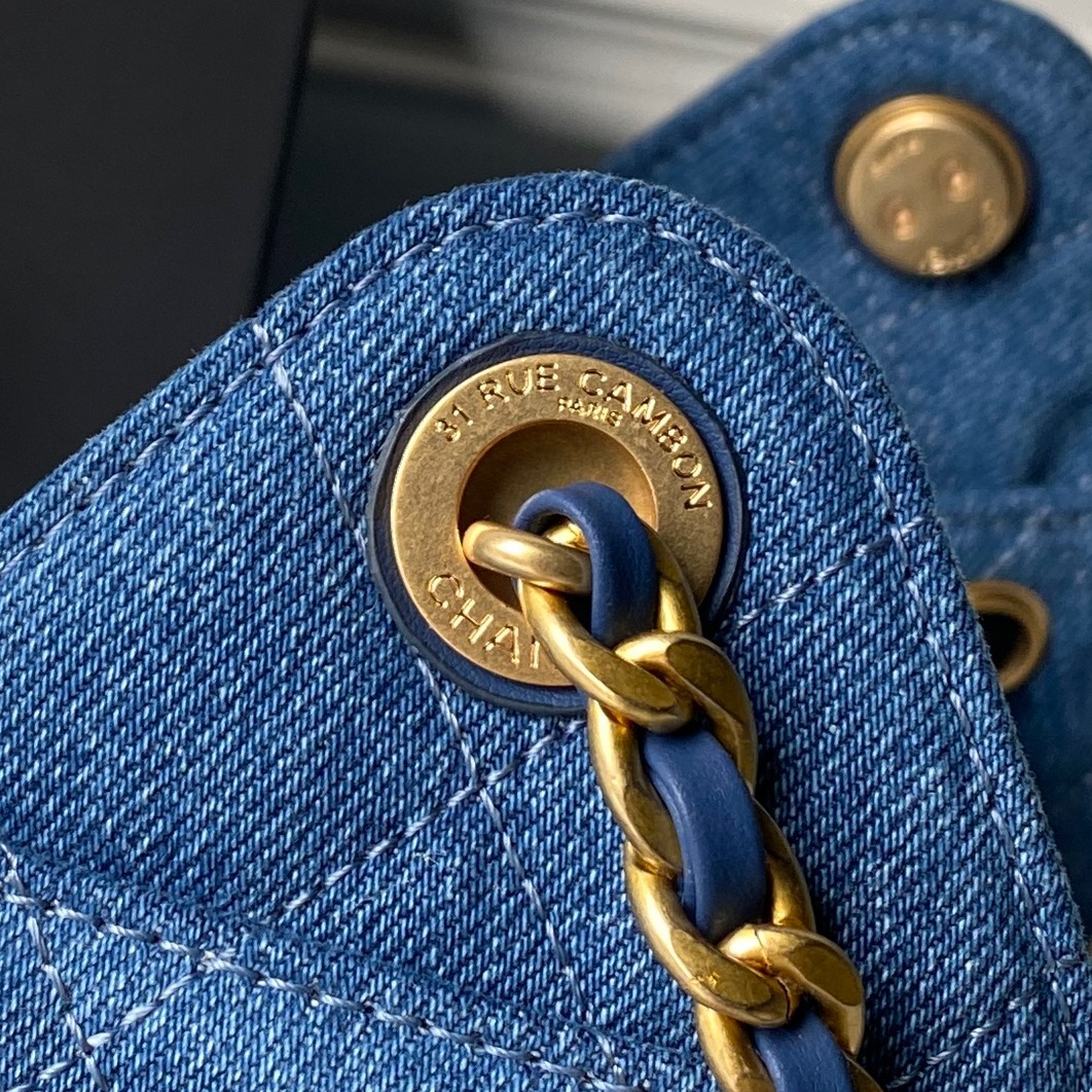 Chanel Style Leather Hobo Bag style reference detail image 6 from source 764343