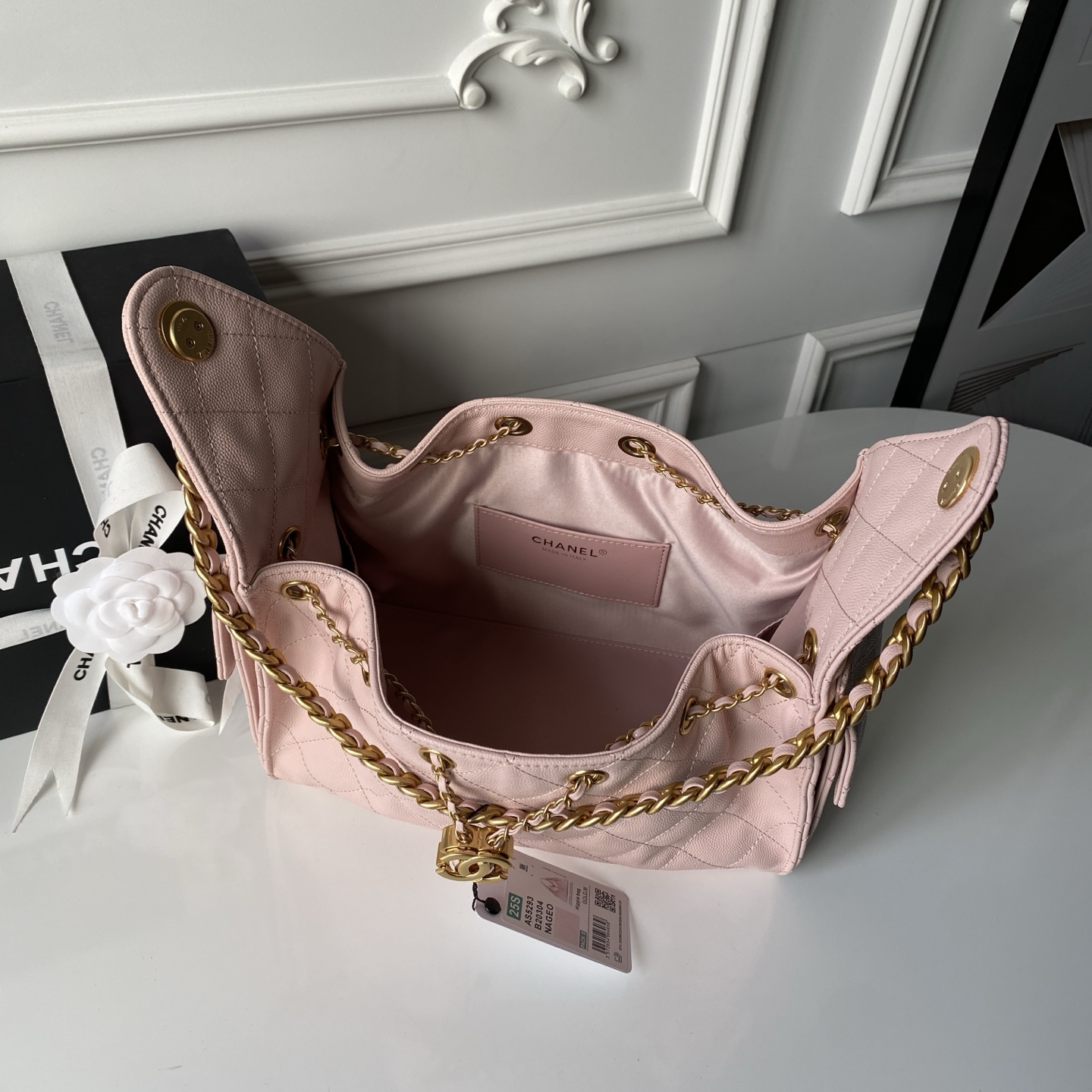 Chanel Style Leather Hobo Bag style reference detail image 8 from source 764347