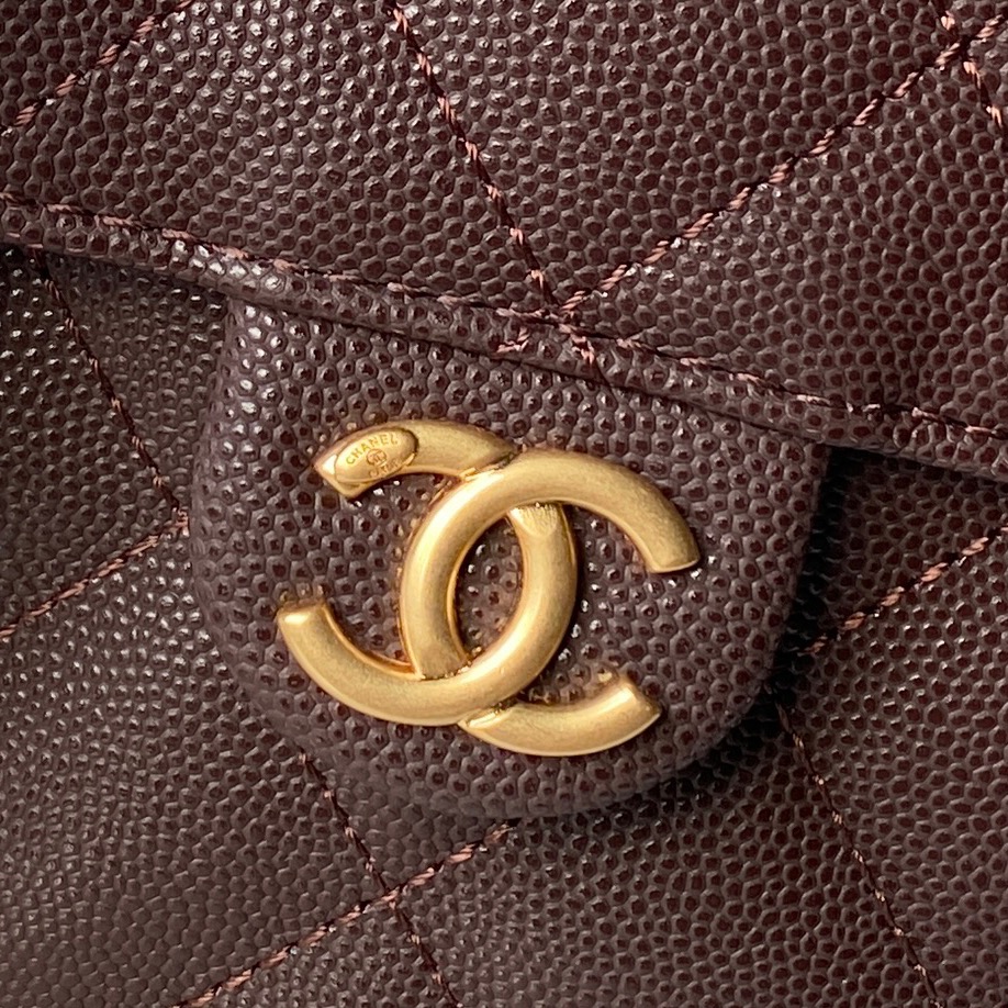 Chanel Style Leather Hobo Bag style reference detail image 4 from source 764348