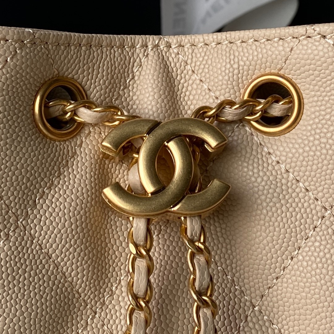Chanel Style Leather Hobo Bag style reference detail image 3 from source 785927