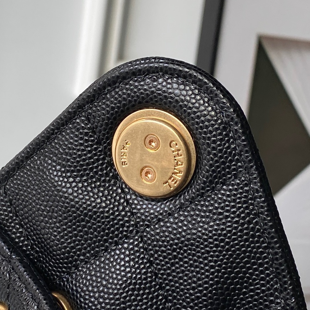 Chanel Style Leather Hobo Bag style reference detail image 5 from source 776477
