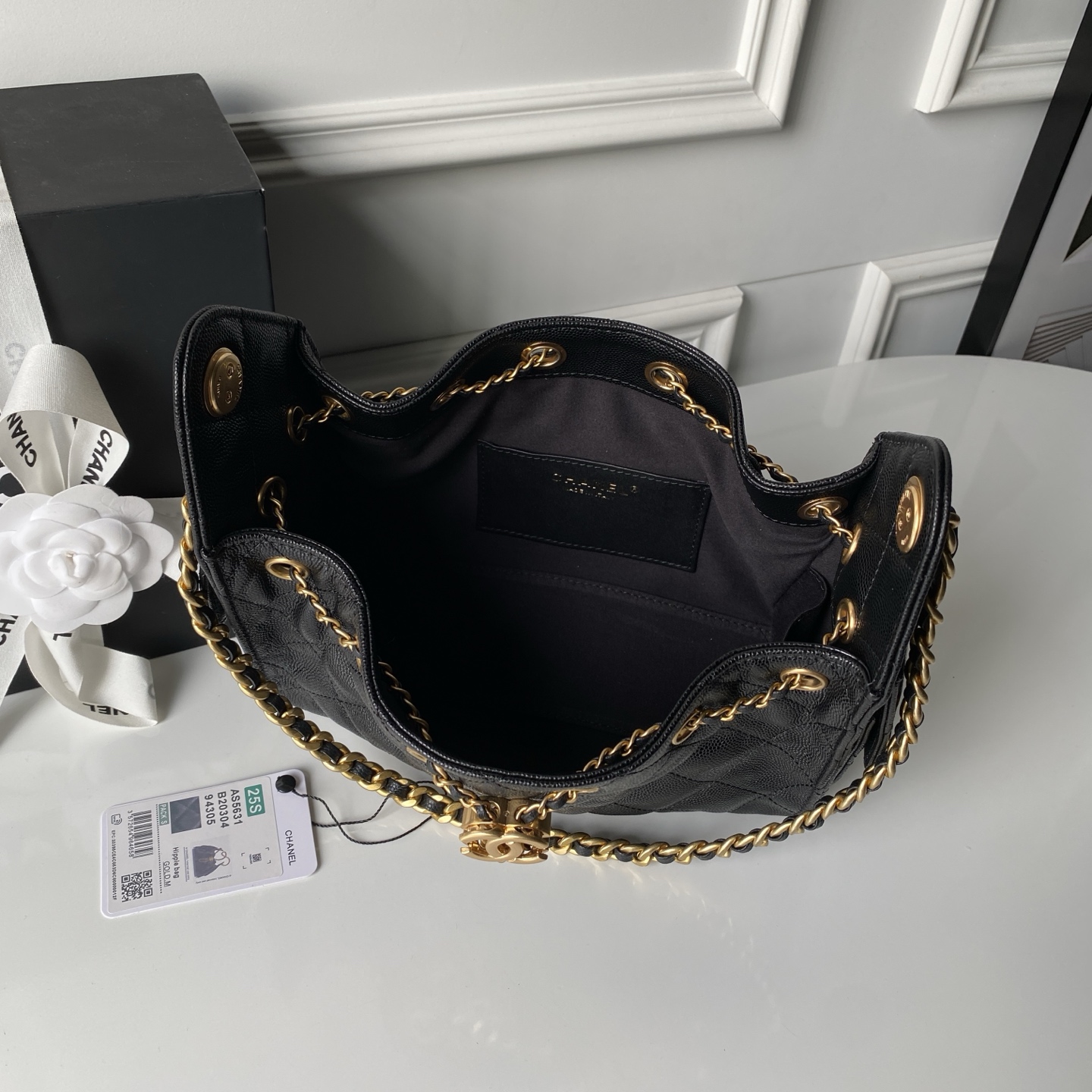Chanel Style Leather Hobo Bag style reference detail image 9 from source 776477