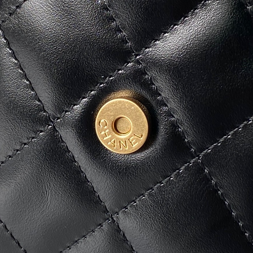Chanel Style Leather Hobo Bag style reference detail image 7 from source 764373