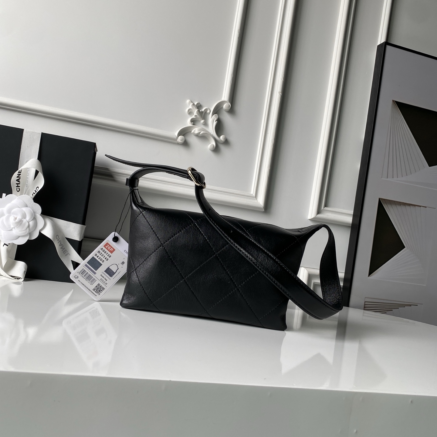Chanel Style Black Leather Hobo Bag style reference detail image 3 from source 764385