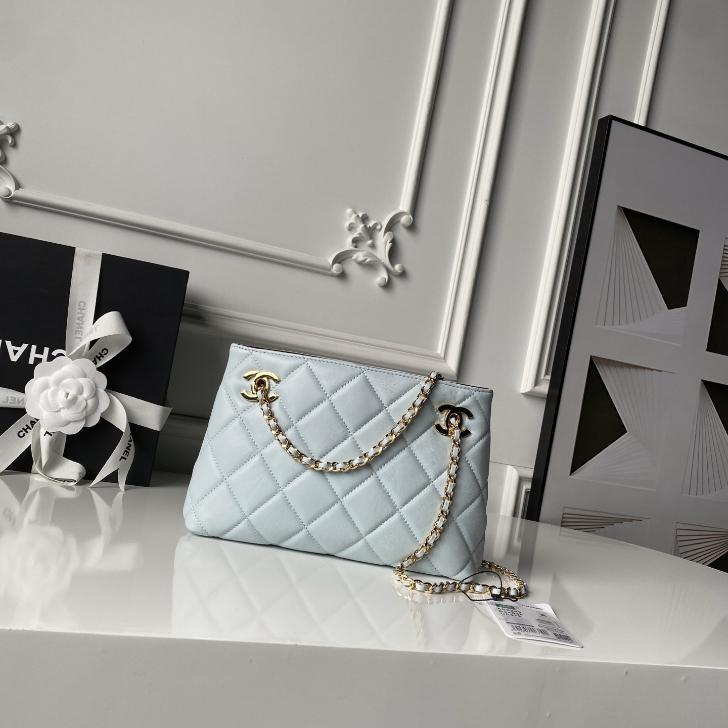 Chanel Style Leather Crossbody Bag Lookbook Reference image 1