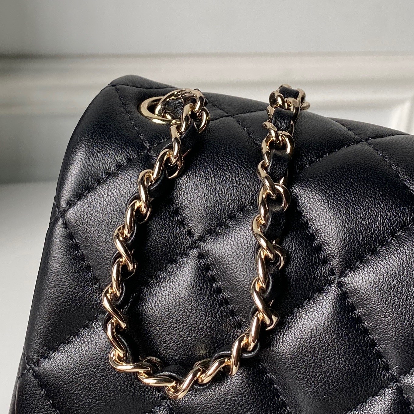 Chanel Style Leather Chain Bag style reference detail image 5 from source 776482