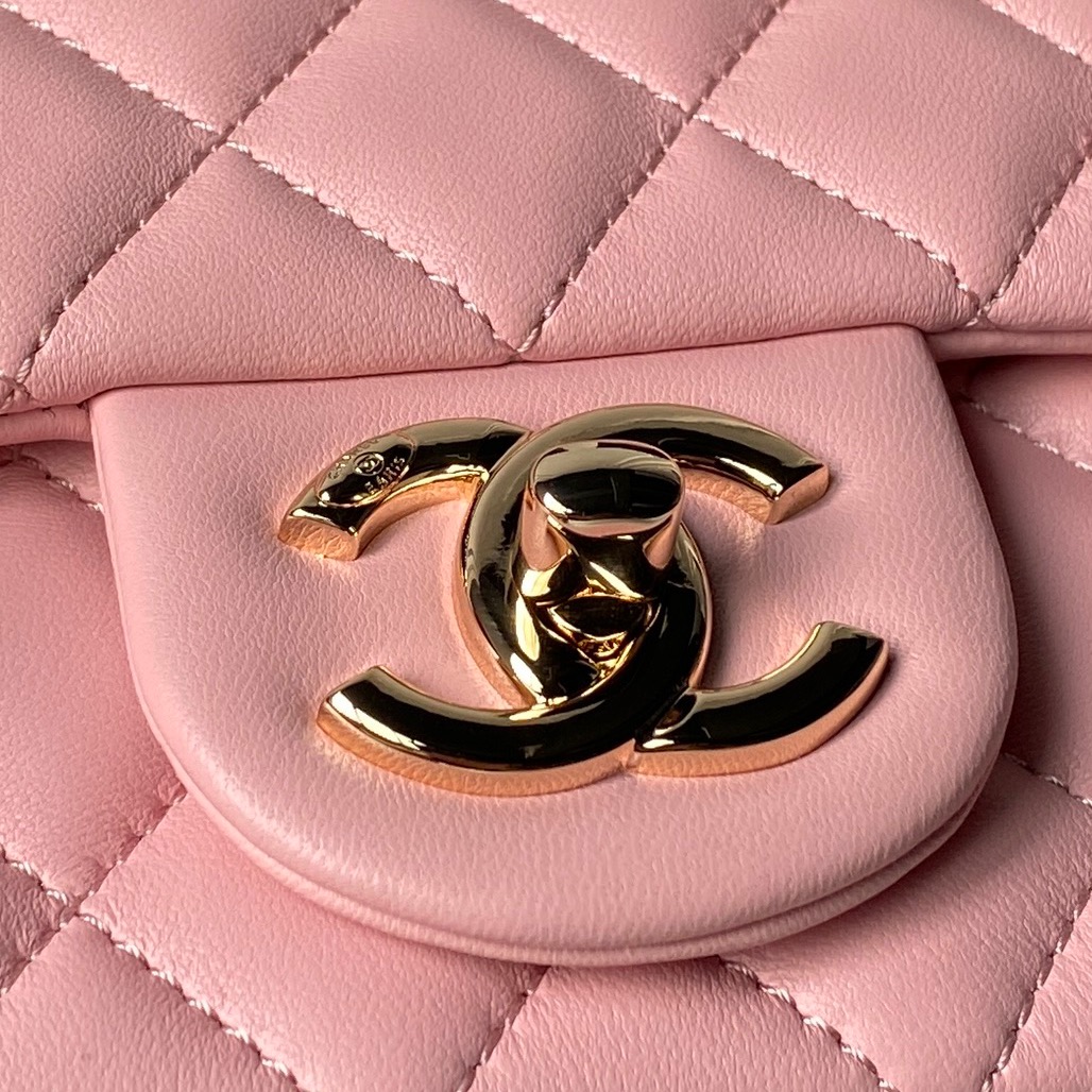 Chanel Style Leather Chain Bag style reference detail image 3 from source 776483