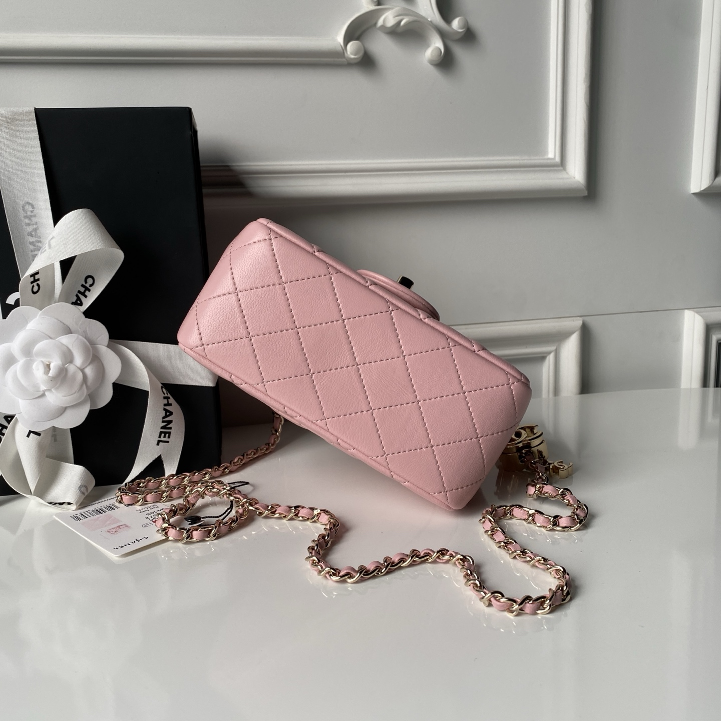 Chanel Style Leather Chain Bag style reference detail image 8 from source 776483