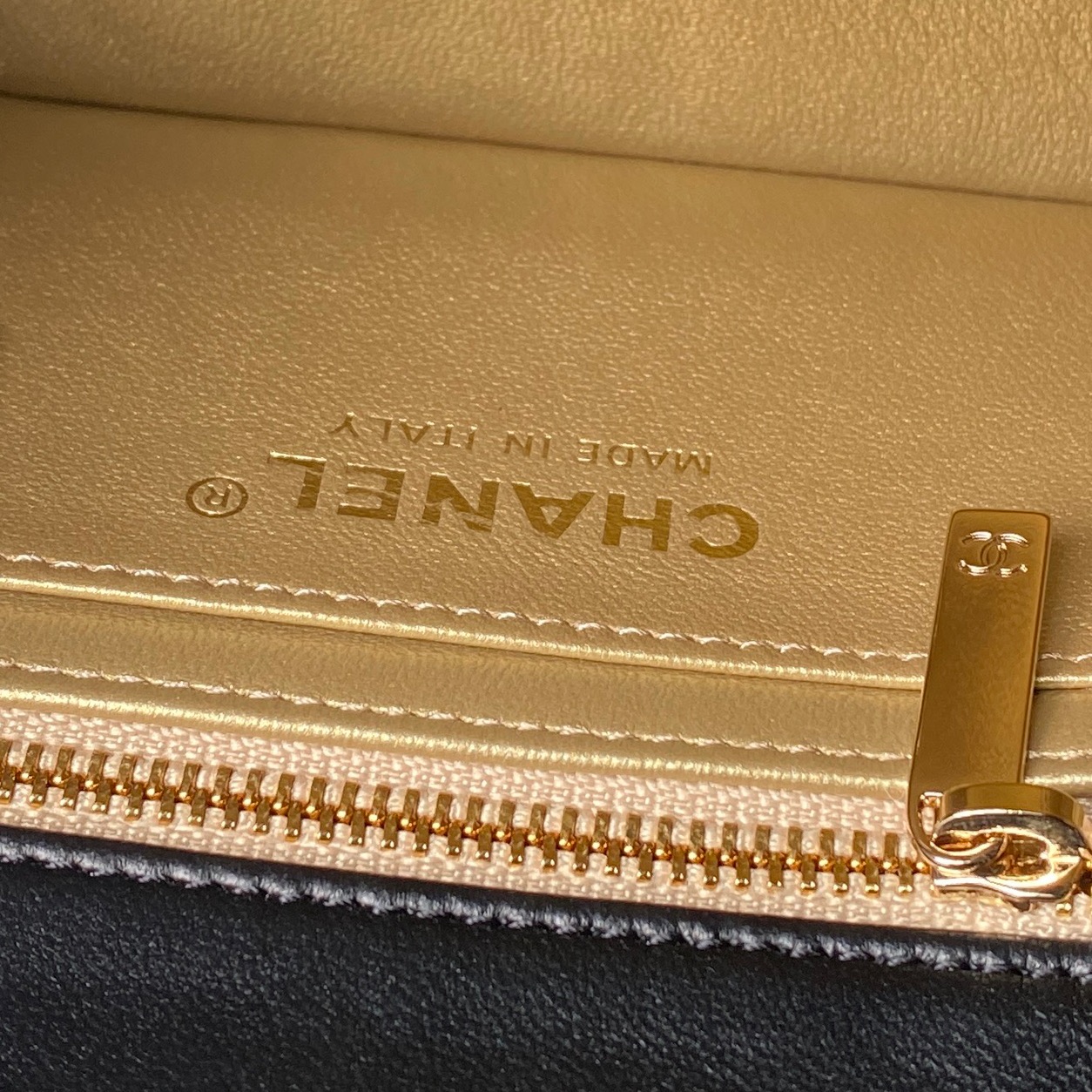 Chanel Style Leather Chain Bag style reference detail image 8 from source 776478