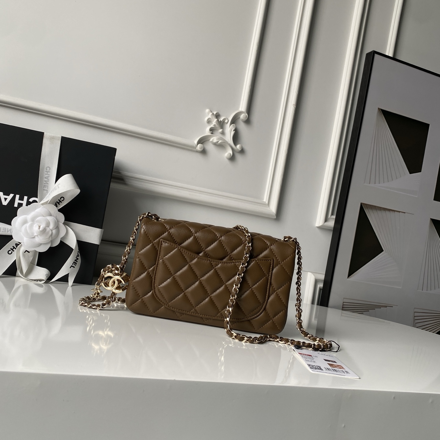 Chanel Style Leather Chain Bag Lookbook Reference image 2