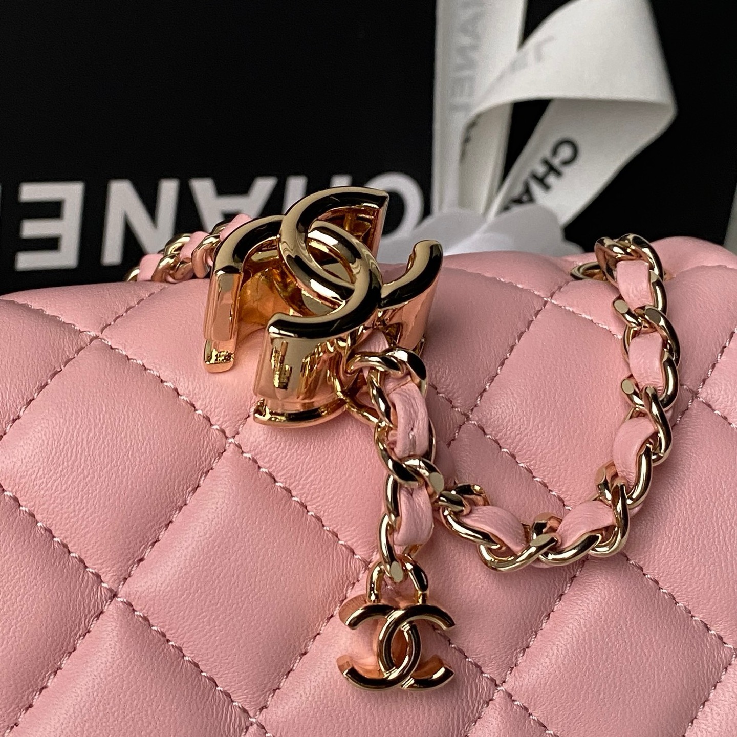 Chanel Style Leather Chain Bag style reference detail image 4 from source 776479