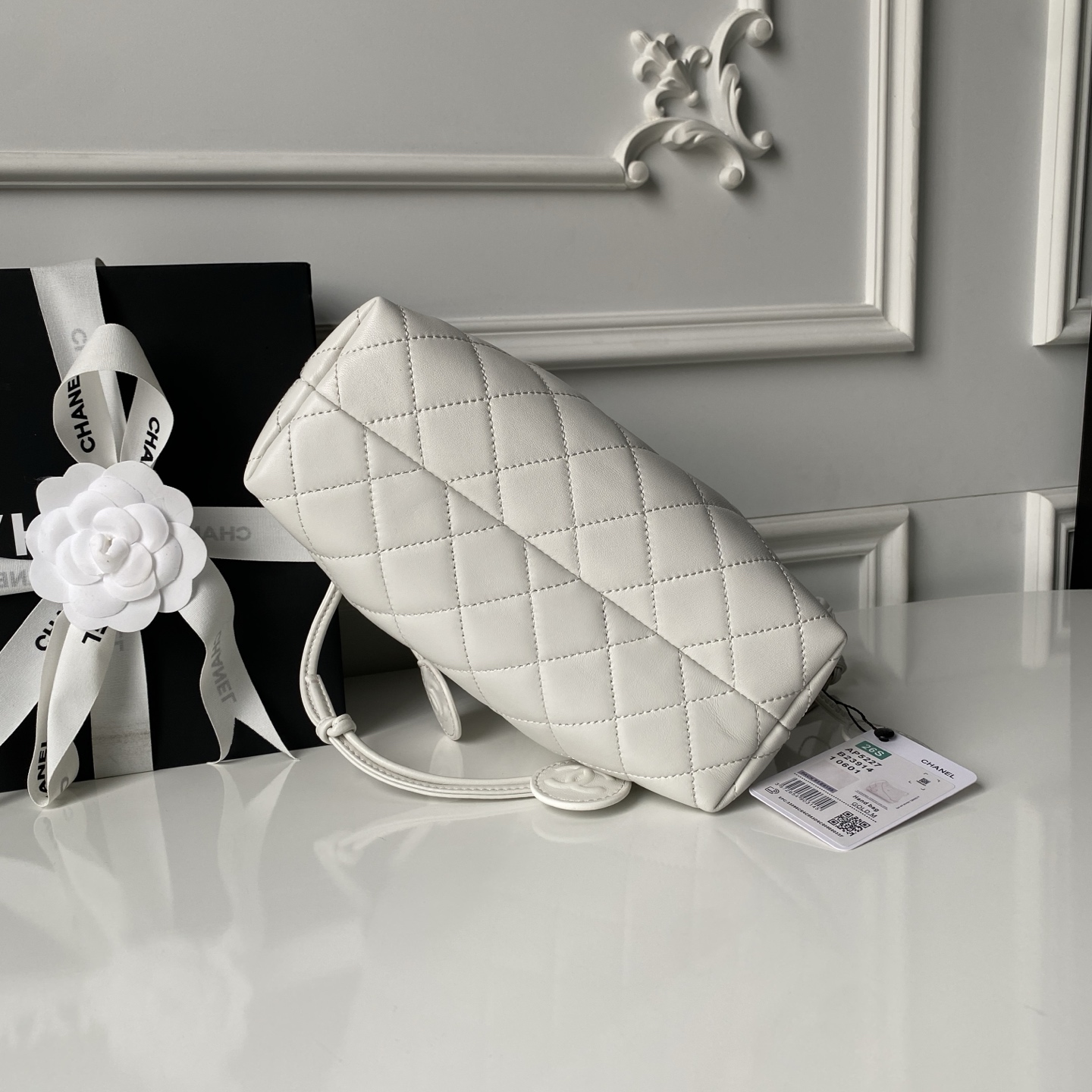Chanel Style Leather Bag style reference detail image 7 from source 770397