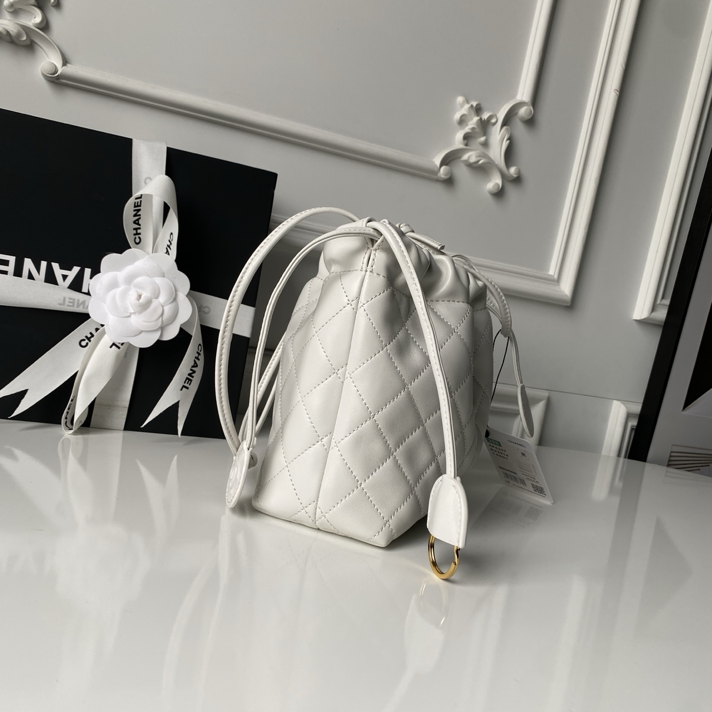 Chanel Style Leather Bag style reference detail image 6 from source 770397
