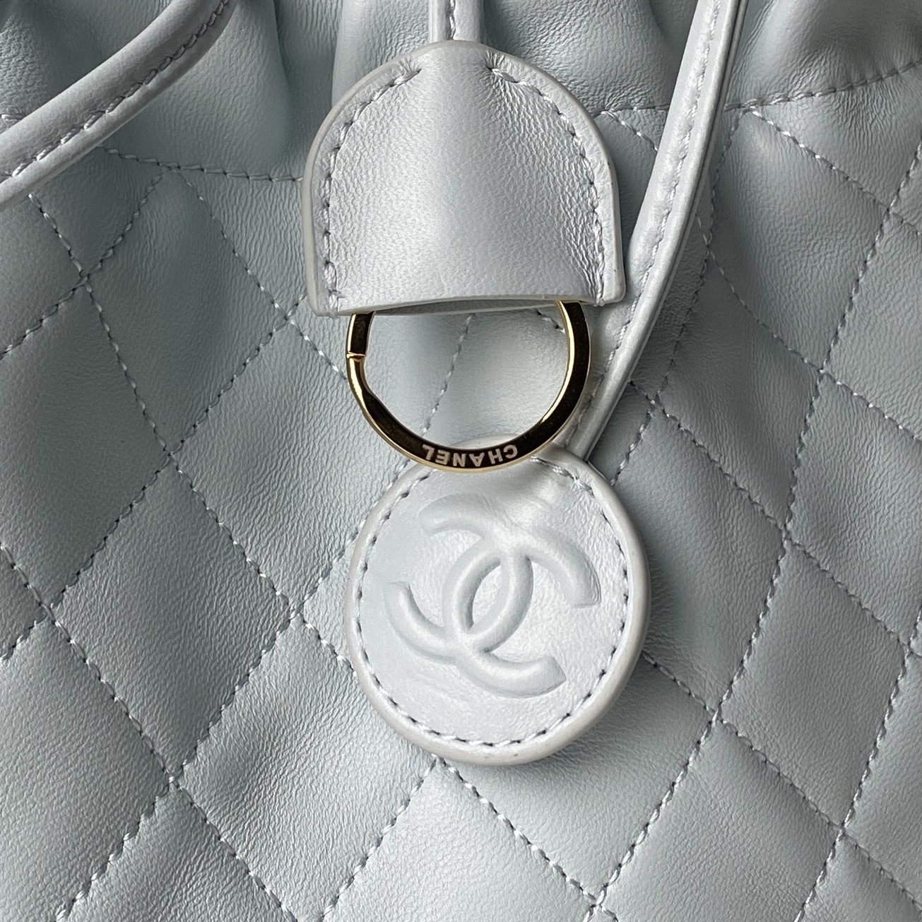 Chanel Style Leather Bag style reference detail image 3 from source 770398