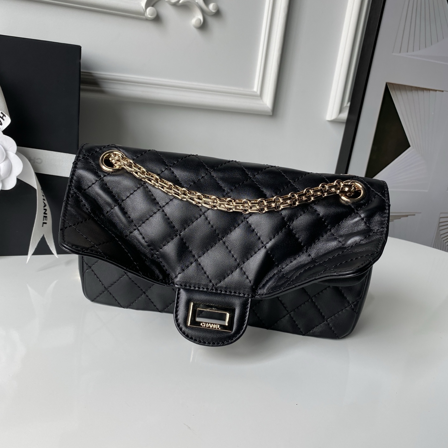 Chanel Style Leather Bag style reference detail image 3 from source 770405