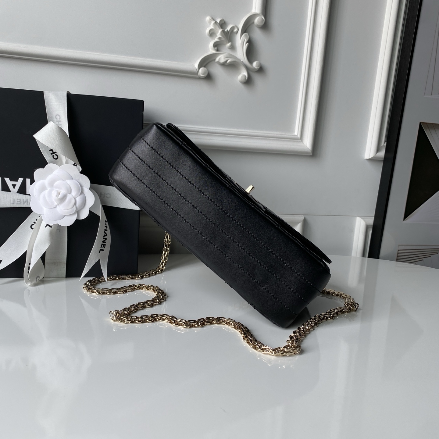 Chanel Style Leather Bag style reference detail image 7 from source 770405