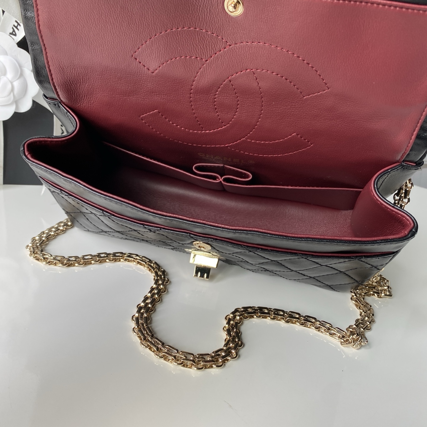 Chanel Style Leather Bag style reference detail image 8 from source 770405