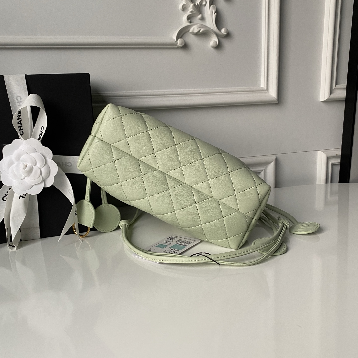Chanel Style Leather Bag style reference detail image 6 from source 776473