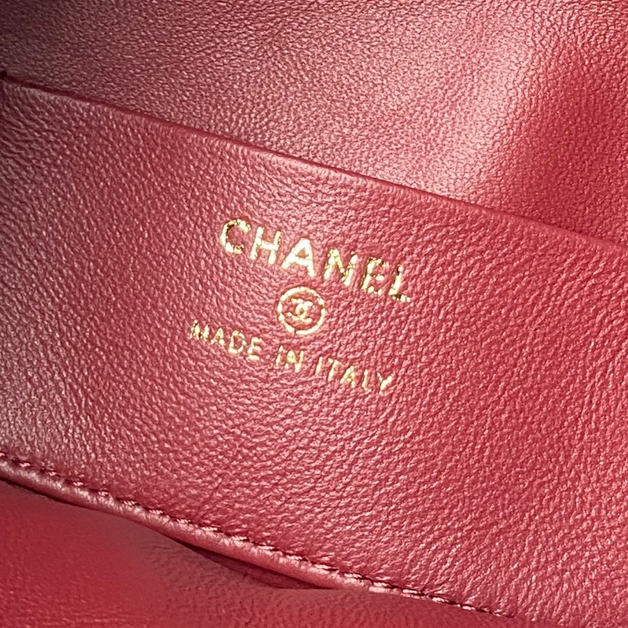 Chanel Style Leather Bag style reference detail image 9 from source 776474