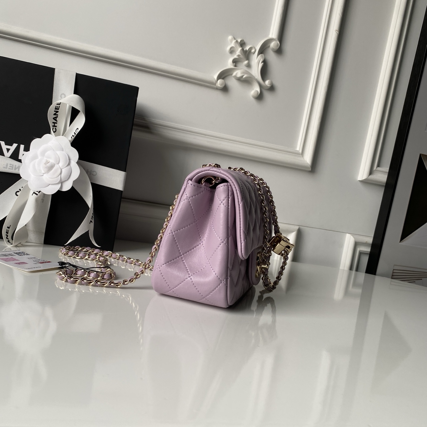 Chanel Style Leather Chain Bag style reference detail image 5 from source 776485